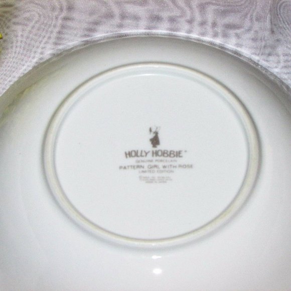 Holly Hobbie Girl With Rose Vintage Limited Edition Porcelain Soup Bowl Dish - Picture 4 of 6